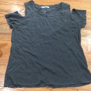 Sunnyside cold shoulder  tee sz S